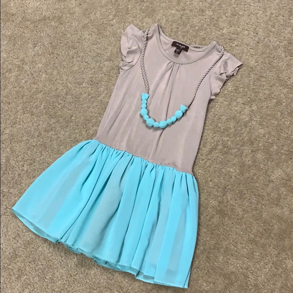Posh Boutique dress with necklace